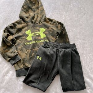 Boys’ Under Armor set